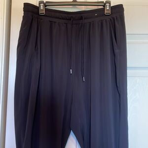 Women’s XL Stylus joggers black front pockets zip reflective ankle drawstring